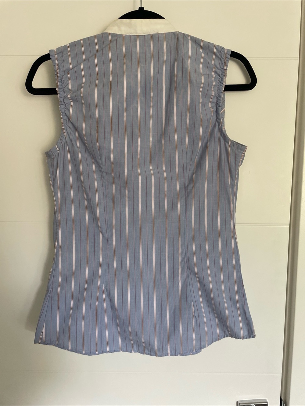 Y2K Dolce & Gabbana Sleeveless Blouse - Picture 6 of 8